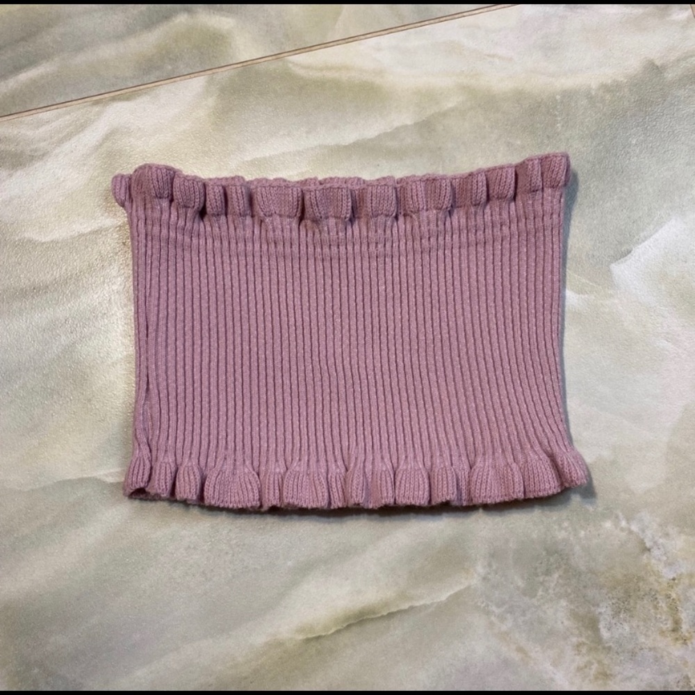 🎀Nasty Gal Ribbed Ruffle Pink Crop Tube Top🎀